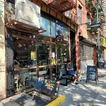 Apartment Brownstone Loft 30 Day Bookings *