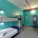 Hostel Hi