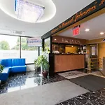 Hotel Quality Jfk Airport Rockaway Blvd 2*