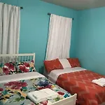 5 Min. From Jfk Guest house *