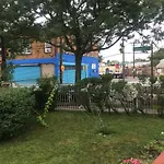 Guest House 5 Min. From Jfk