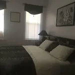 Boyd Annex Apartment