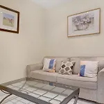Classy 4Bedroom On Central Park West