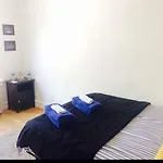 Spacious Room Central Park