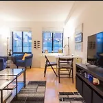 Spacious Room Central Park