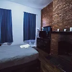 Newly Renovated 2Br By Chelsea!! Sleeps 6