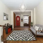 Amazing Townhouse Experience With Private Garden