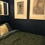 Beautiful 2 Bedroom Apt. Close To Times Square