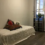 Hull Street Suite