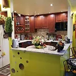 Joy's Country Homestay New York