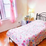 Room In West Brooklyn