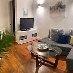 Cozy And Beautiful 2 Bedroom In Nyc