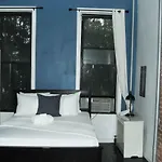 Apartment Plush Spacious 1 Bedroom Williamsburg *