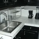 Plush Spacious 1 Bedroom Williamsburg Apartment