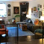 Close To Prospect Park - 20 Minutes To Downtown Manhattan