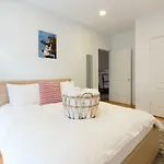 The Pop! Art Penthouse: Safe/Quiet/Family-Friendly