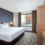 Hotel Microtel By Wyndham Long Island