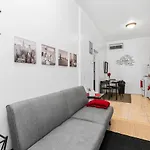 Elevate In Times Square - 2br Within Walking Distance To Times Square * New York