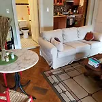 Apartment Cozy Fully Furnished Near Prospect Park & Public Transport New York