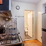 1-Be Apartment Hell\'S Kitchen New York