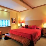 Aparthotel Lombardy 4*