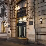 The At Fifth Avenue 3*