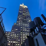 The At Fifth Avenue Hotel 3*