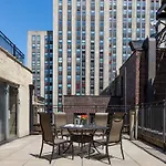 The At Fifth Avenue 3* New York