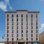 Express Brooklyn By Ihg Hotel 3*