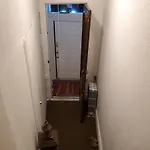 Cozy Brownstone Sleeps 12 People 25 Mins From Nyc 1 Block From J Train