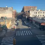 Private Room In Sunnyside ,21 Minutes To Times Square
