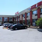 Jfk Hotel 2*