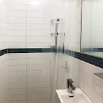 837 Hotel New York