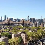 Hotel Sleep Long Island - Manhattan View 3*