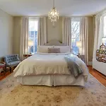 Bed & Breakfast Akwaaba Mansion New York