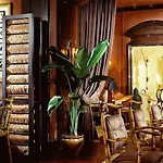 Hotel Plaza Athenee New York