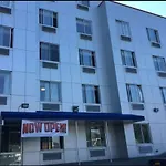 Days By Wyndham Brooklyn Borough Park Hotel New York