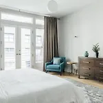 East 72Nd Townhouse By Onefinestay