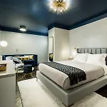 The @ 3* New York