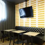 Hotel The @ 3*