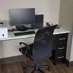 Best Western Far Rockaway/Jfk Airport Area Hotel