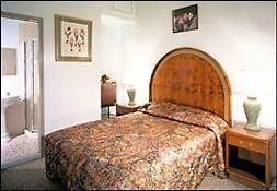 Seton Hotel 3*
