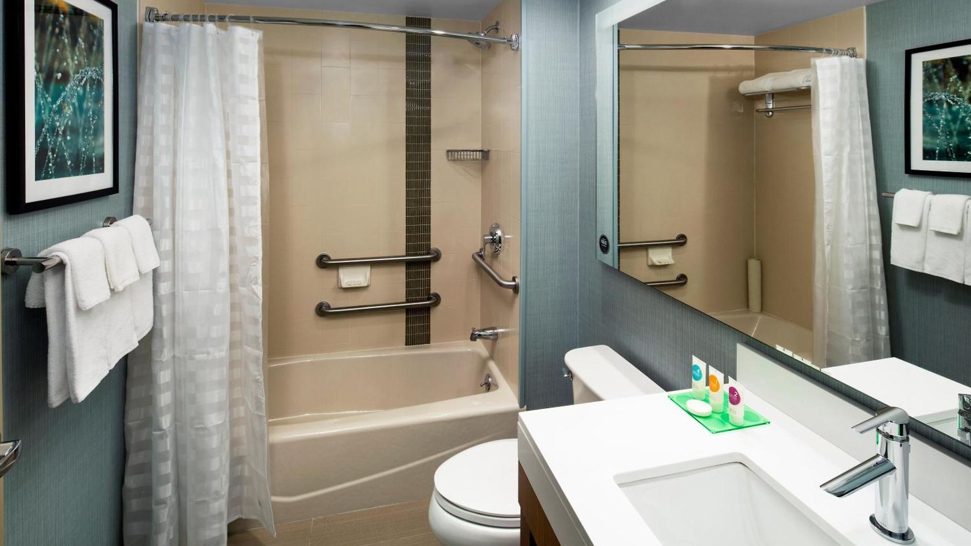 Hotel Hyatt Place Long Island 3*
