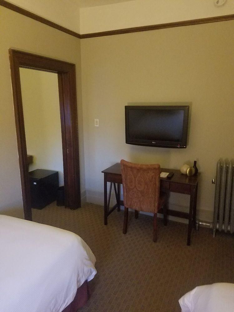 Hotel Wales 3*