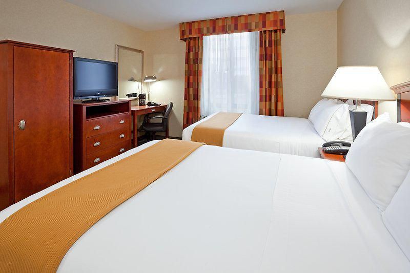 Hotel Red Lion And Brooklyn New York
