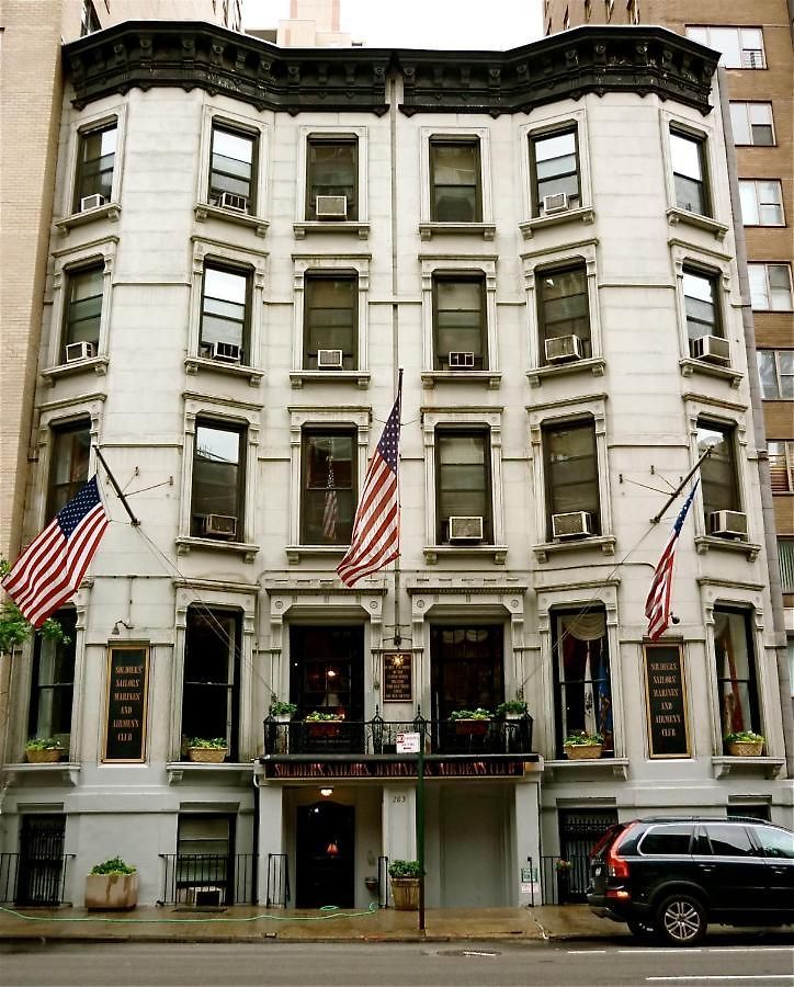 Soldiers', Sailors', Marines', Coast Guard And Airmens' Club 2* New York