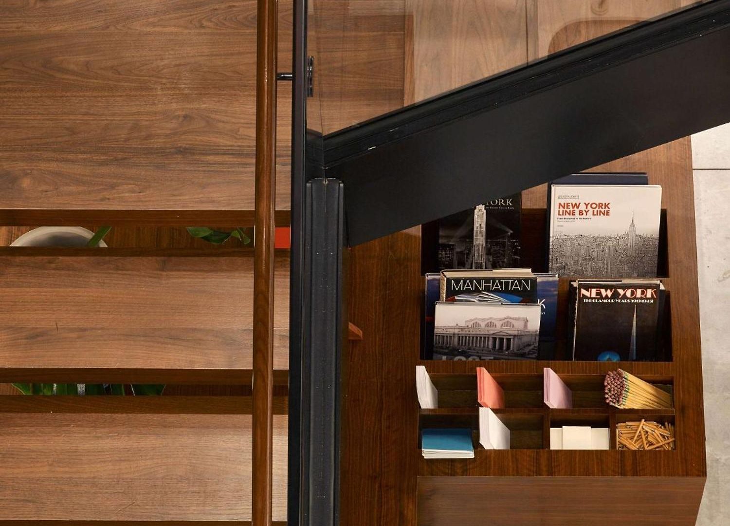Arlo Nomad 4* New York