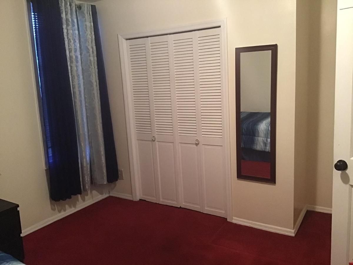 5 Min. From Jfk Guest house