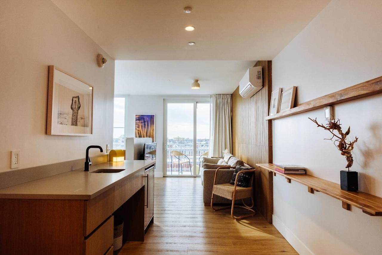 Hotel The Rockaway New York