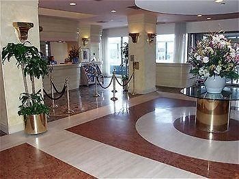 Hilton Jfk Airport 3*